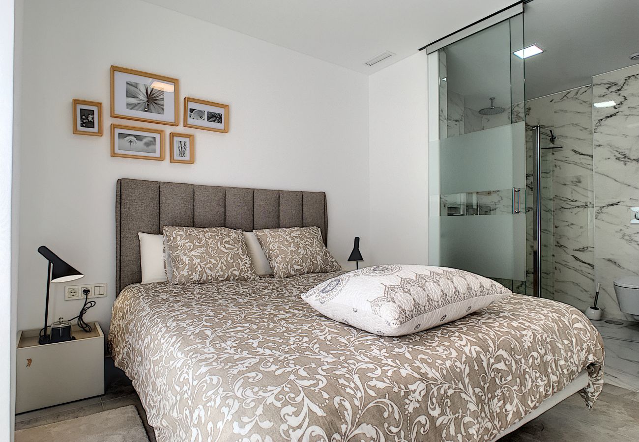 Ferienwohnung in Torrevieja - Balcon de la Laguna 12
