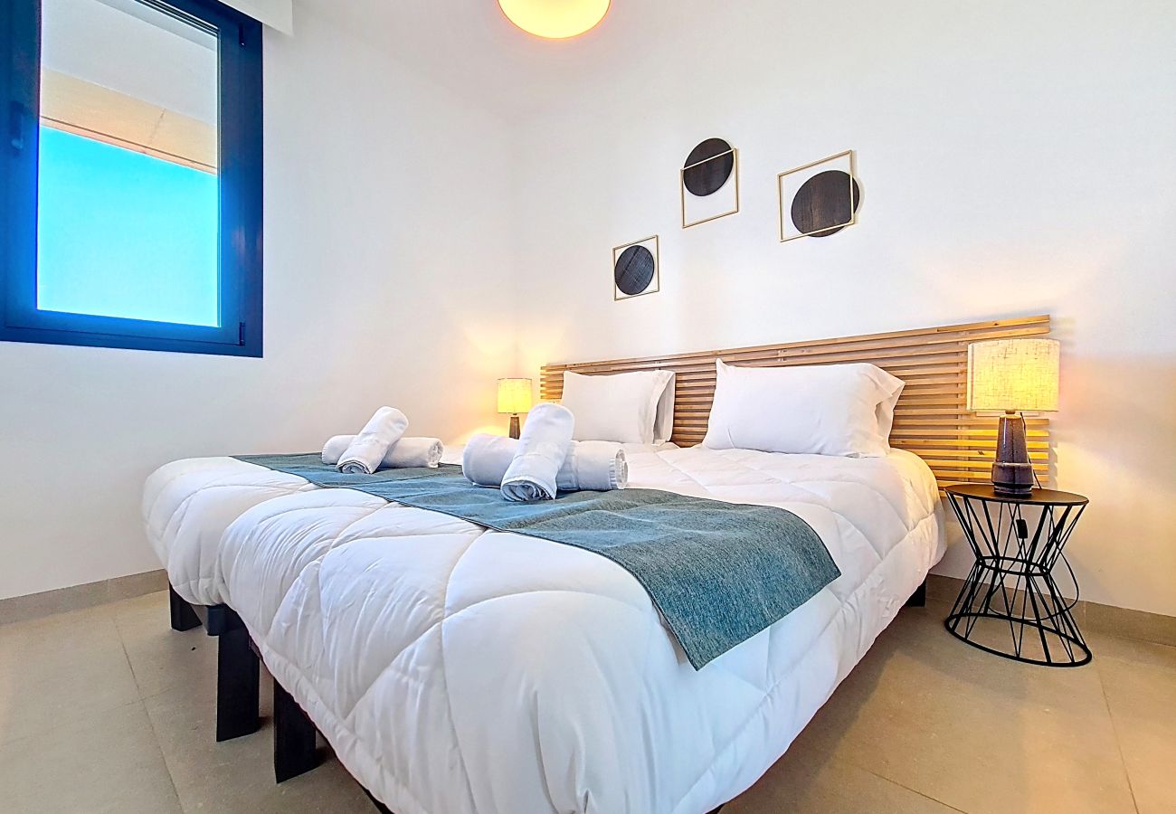 Ferienwohnung in Mar de Cristal - Oasis Beach Apartment - 9010