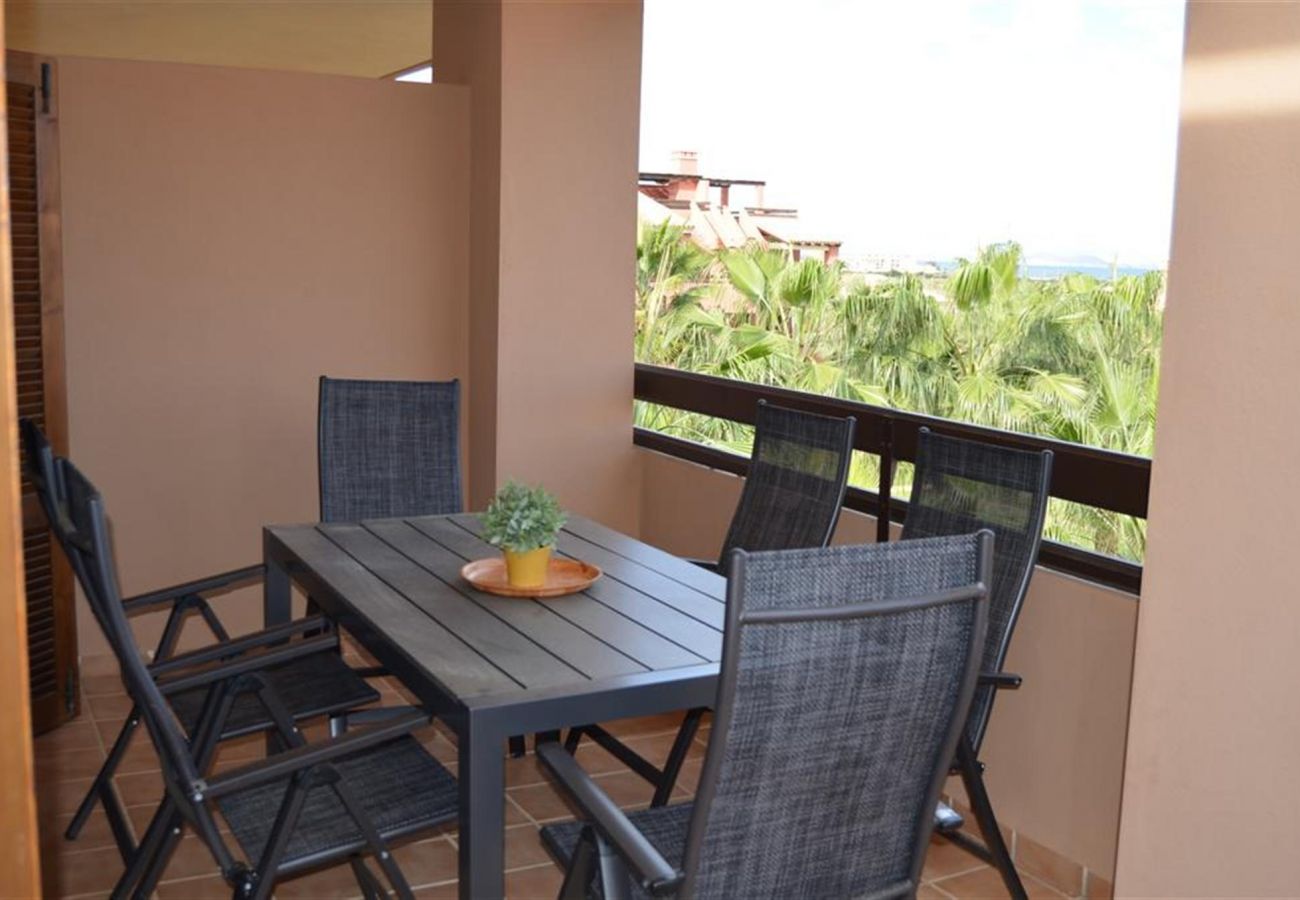 Disfrute de unas bonitas vistas desde el gran balcón - Resort Choice