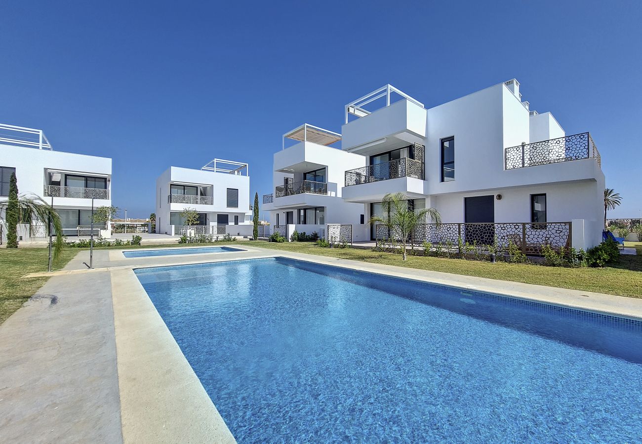 Apartamento en Mar de Cristal - The Gardens Apartment - 0610