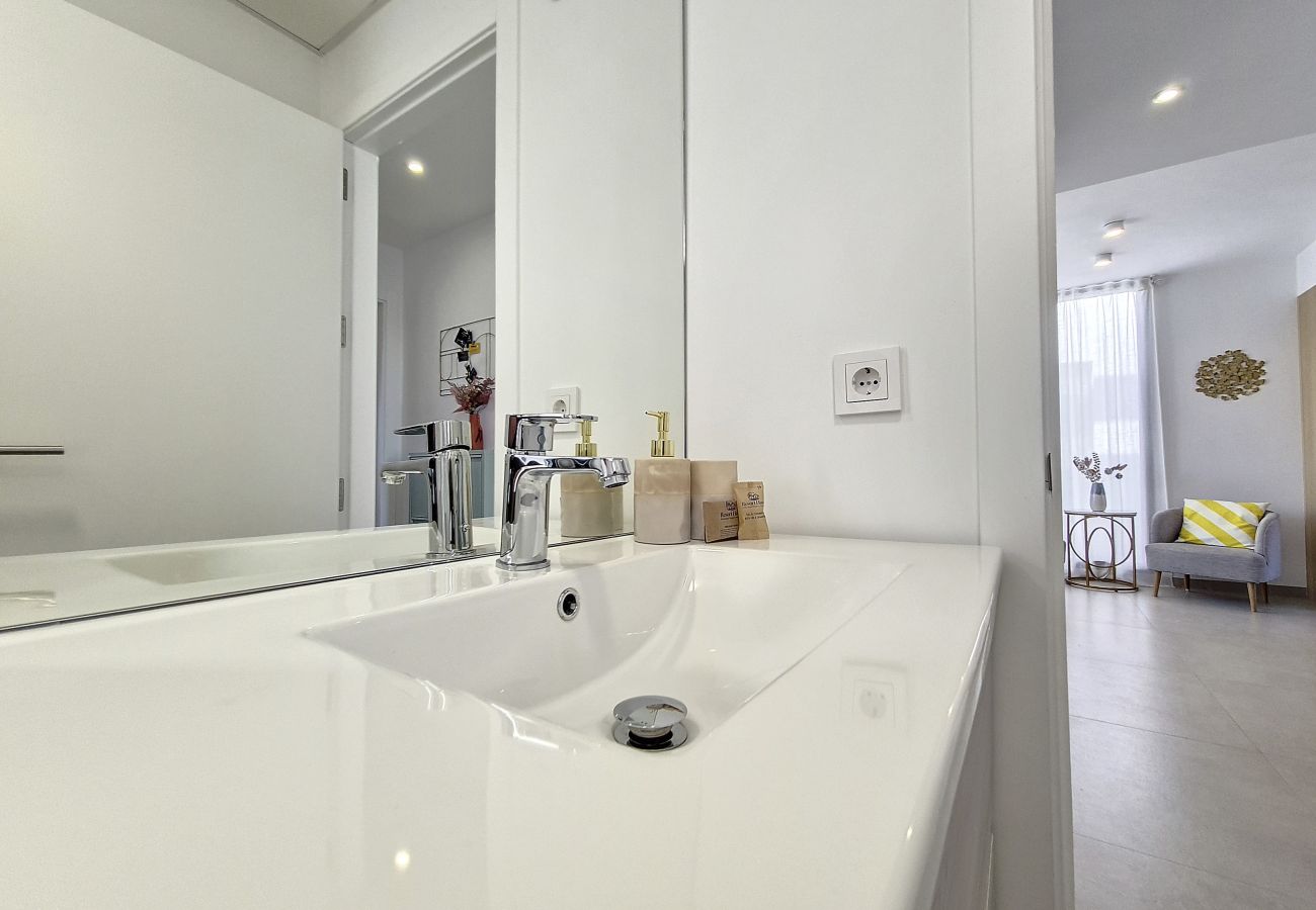 Apartamento en Mar de Cristal - The Gardens Apartment - 0610
