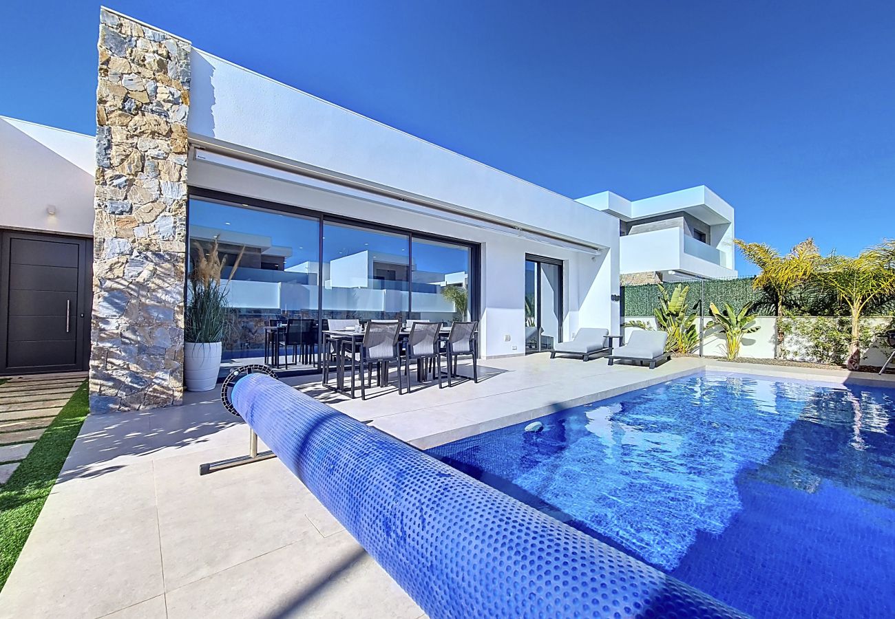 Villa en Santiago de la Ribera - Villas Alejandra - 8309