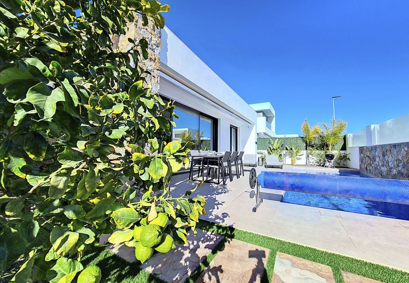 Villa en Santiago de la Ribera - Villas Alejandra - 8309