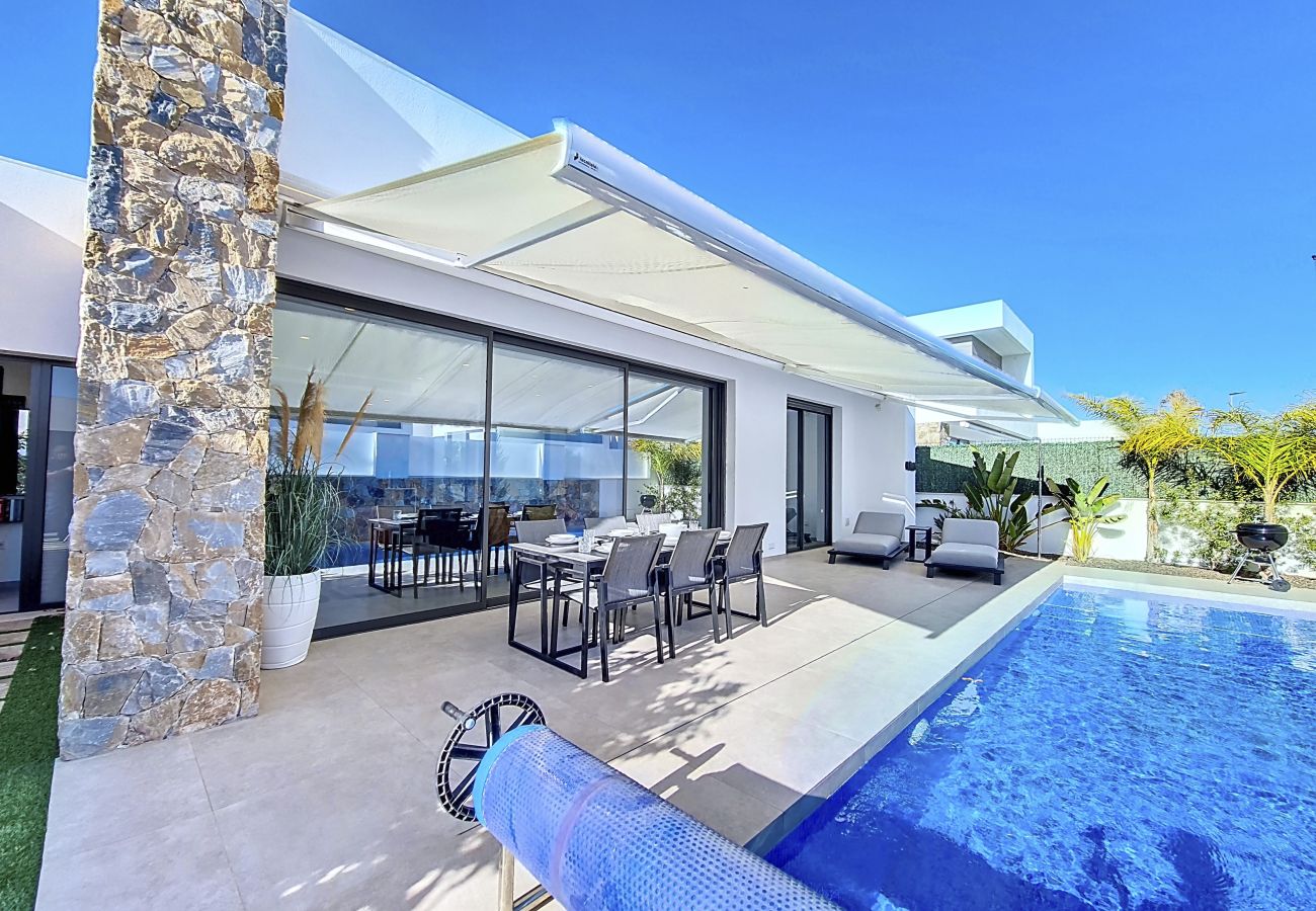 Villa en Santiago de la Ribera - Villas Alejandra - 8309