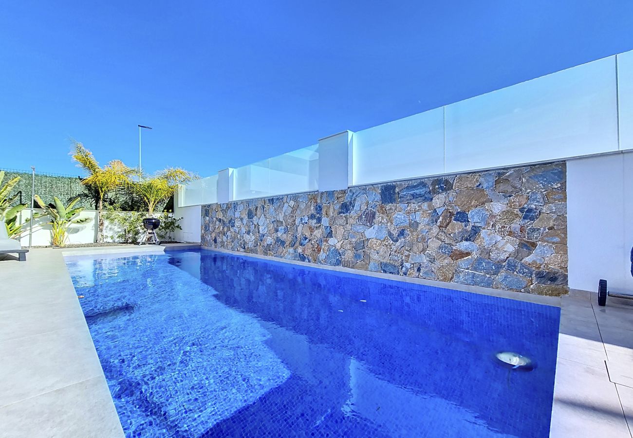 Villa en Santiago de la Ribera - Villas Alejandra - 8309
