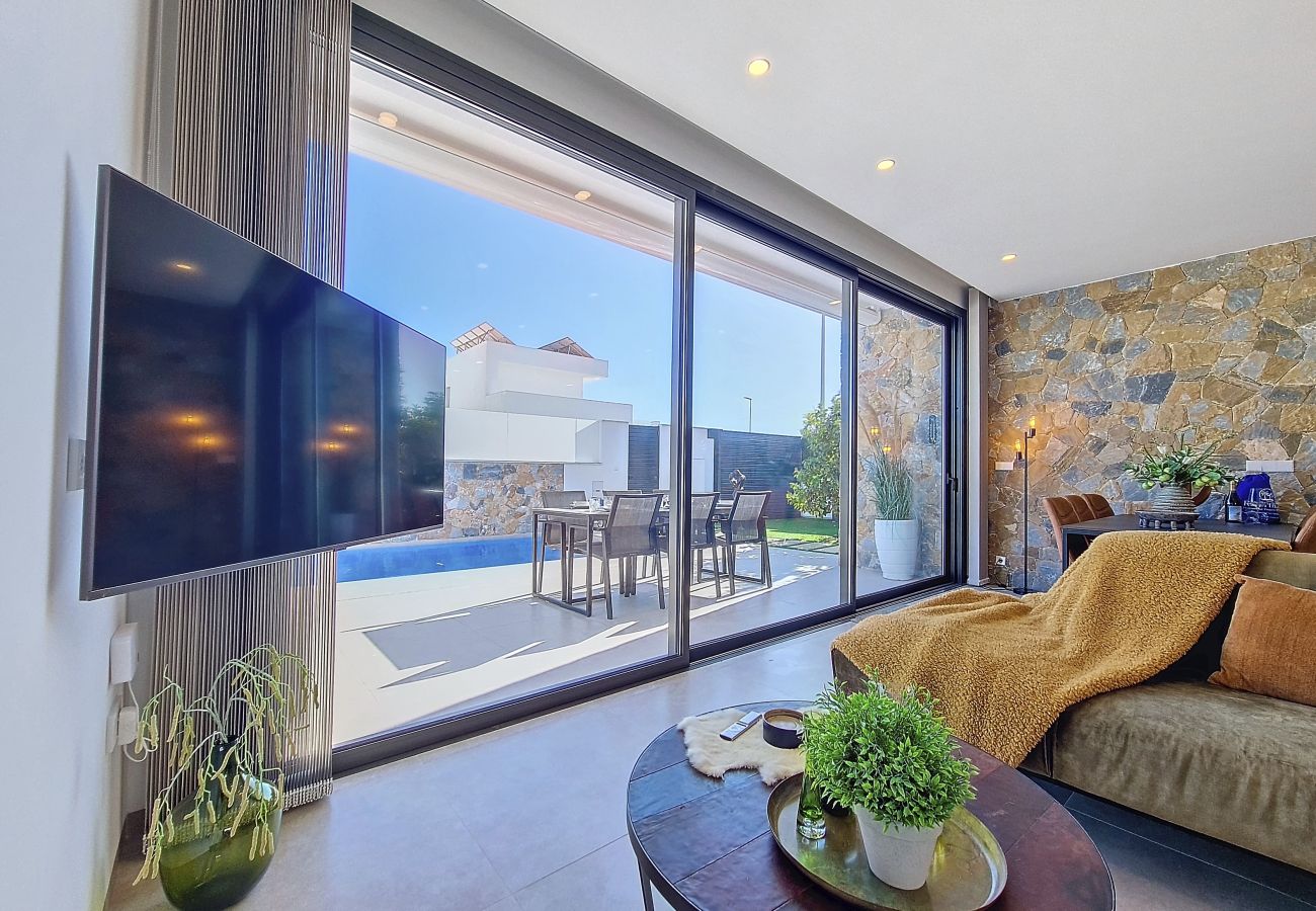 Villa en Santiago de la Ribera - Villas Alejandra - 8309
