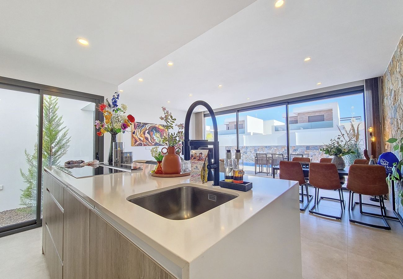 Villa en Santiago de la Ribera - Villas Alejandra - 8309