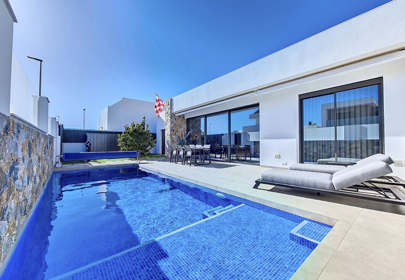 Villa en Santiago de la Ribera - Villas Alejandra - 8309