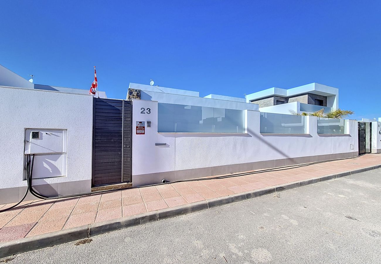 Villa en Santiago de la Ribera - Villas Alejandra - 8309