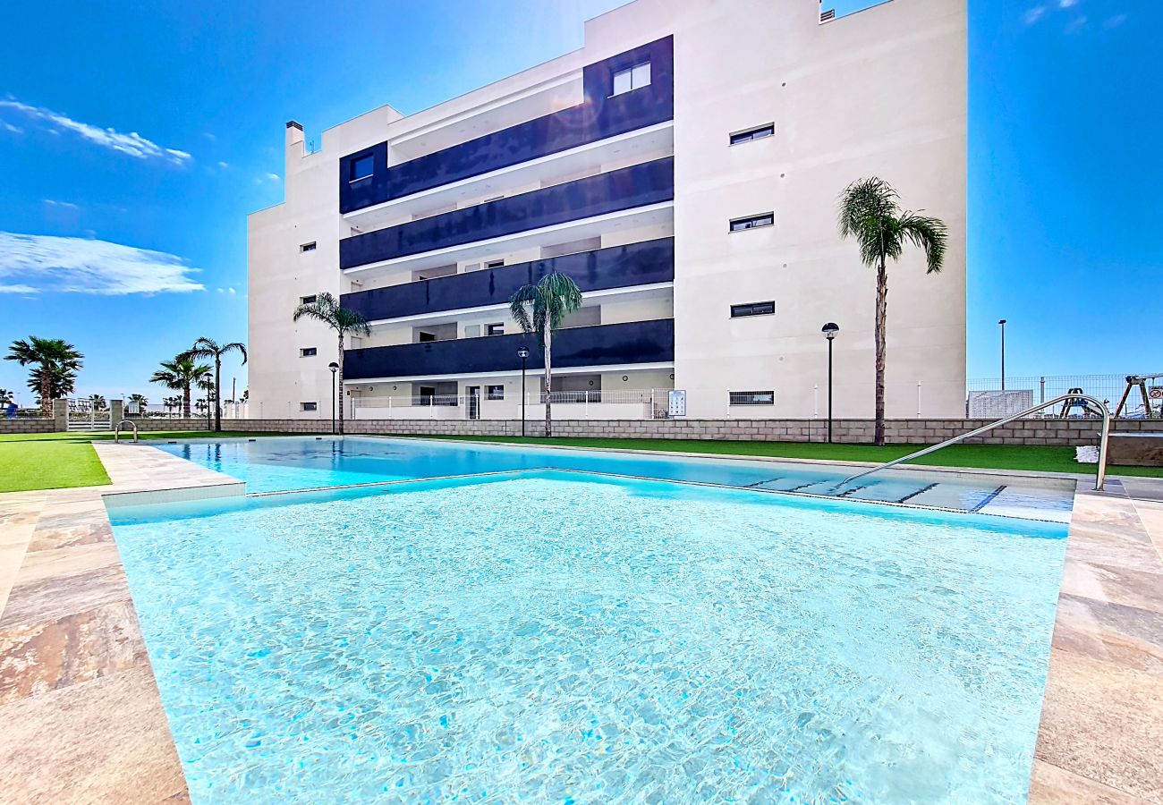 Apartamento Velapi de 3 dormitorios con orientación sur | Una estancia vacacional perfecta