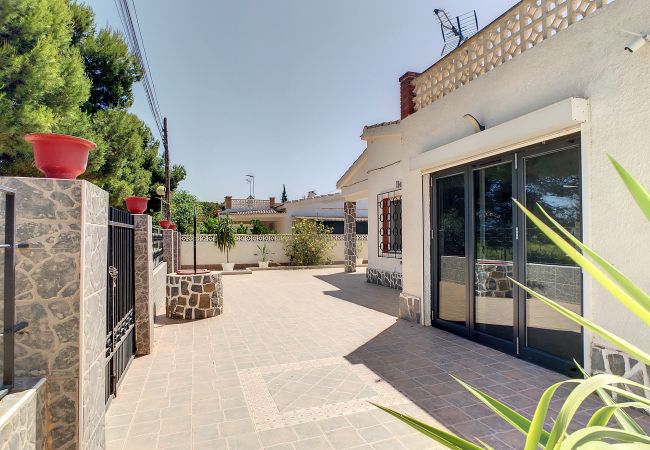 Villa in El Carmoli - Villa with Private Pool - 6409 Villa in El Carmoli - Villa with Private Pool - 6409