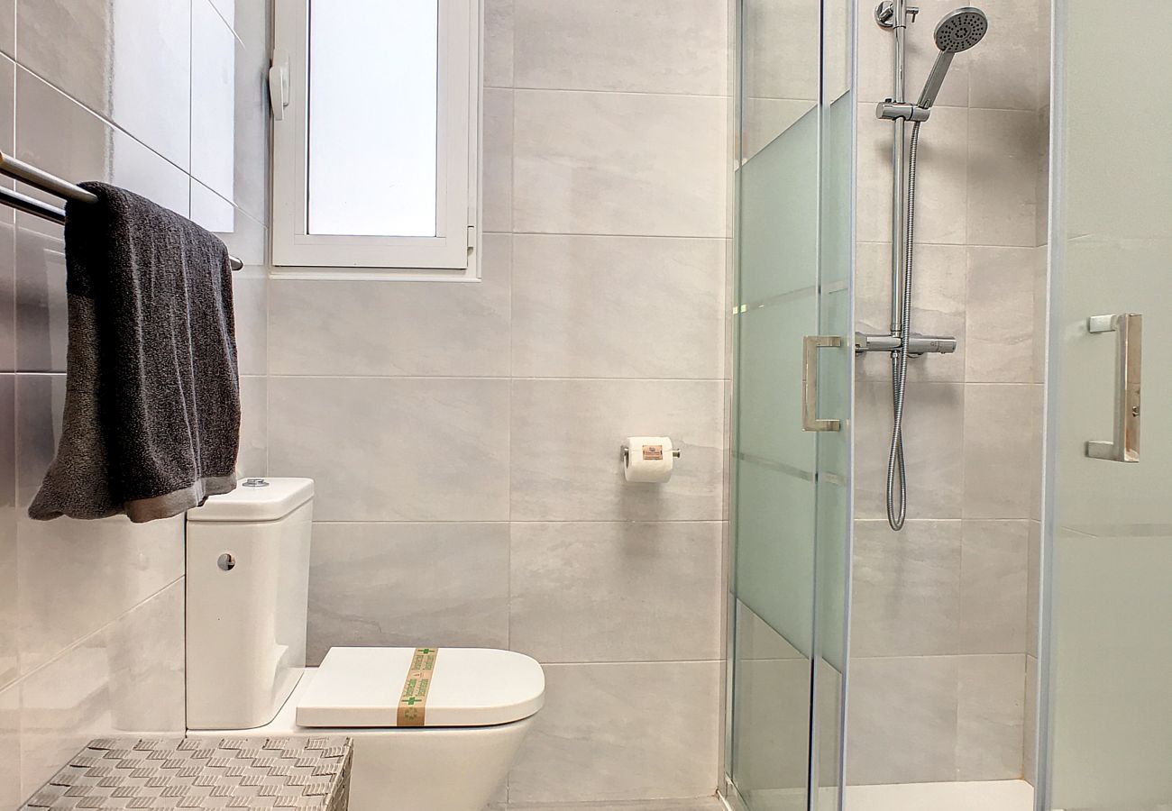 Villa in El Carmoli - Villa with Private Pool - 6409