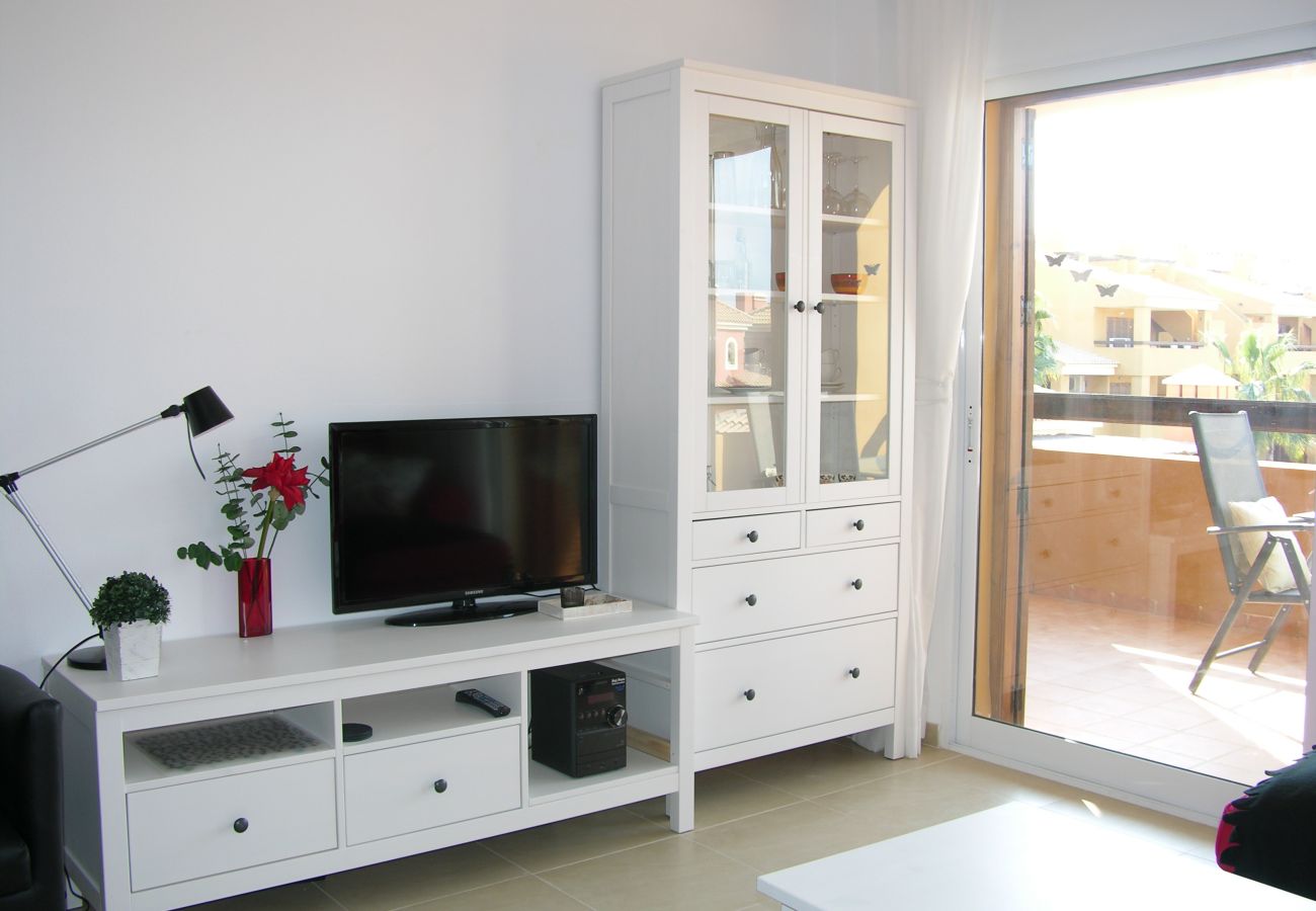 Apartamento em Mar de Cristal - Albatros Playa 3 - 2108