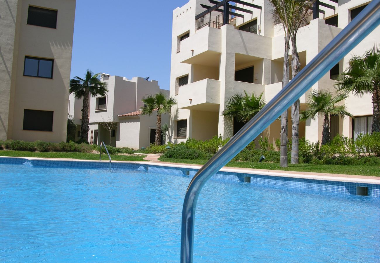 Apartamento em Roda - Roda Golf Resort - 8007