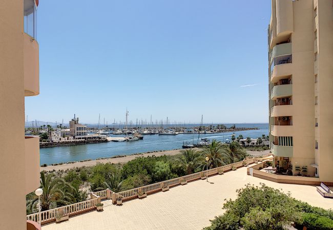 Apartamento em La Manga del Mar Menor - Los Miradores del Puerto - 4009