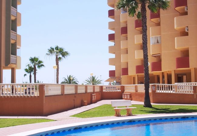 Apartamento em La Manga del Mar Menor - Los Miradores del Puerto - 4009