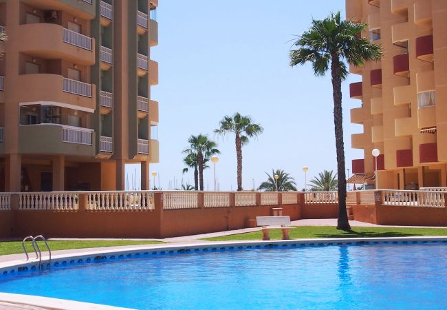 Apartamento em La Manga del Mar Menor - Los Miradores del Puerto - 4009