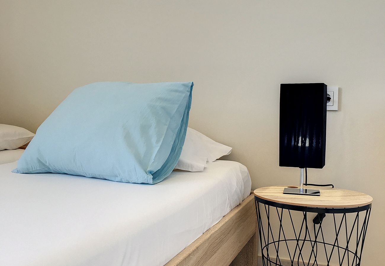 Apartamento em Mar de Cristal - Antilia Terrace Strelizia - 7309