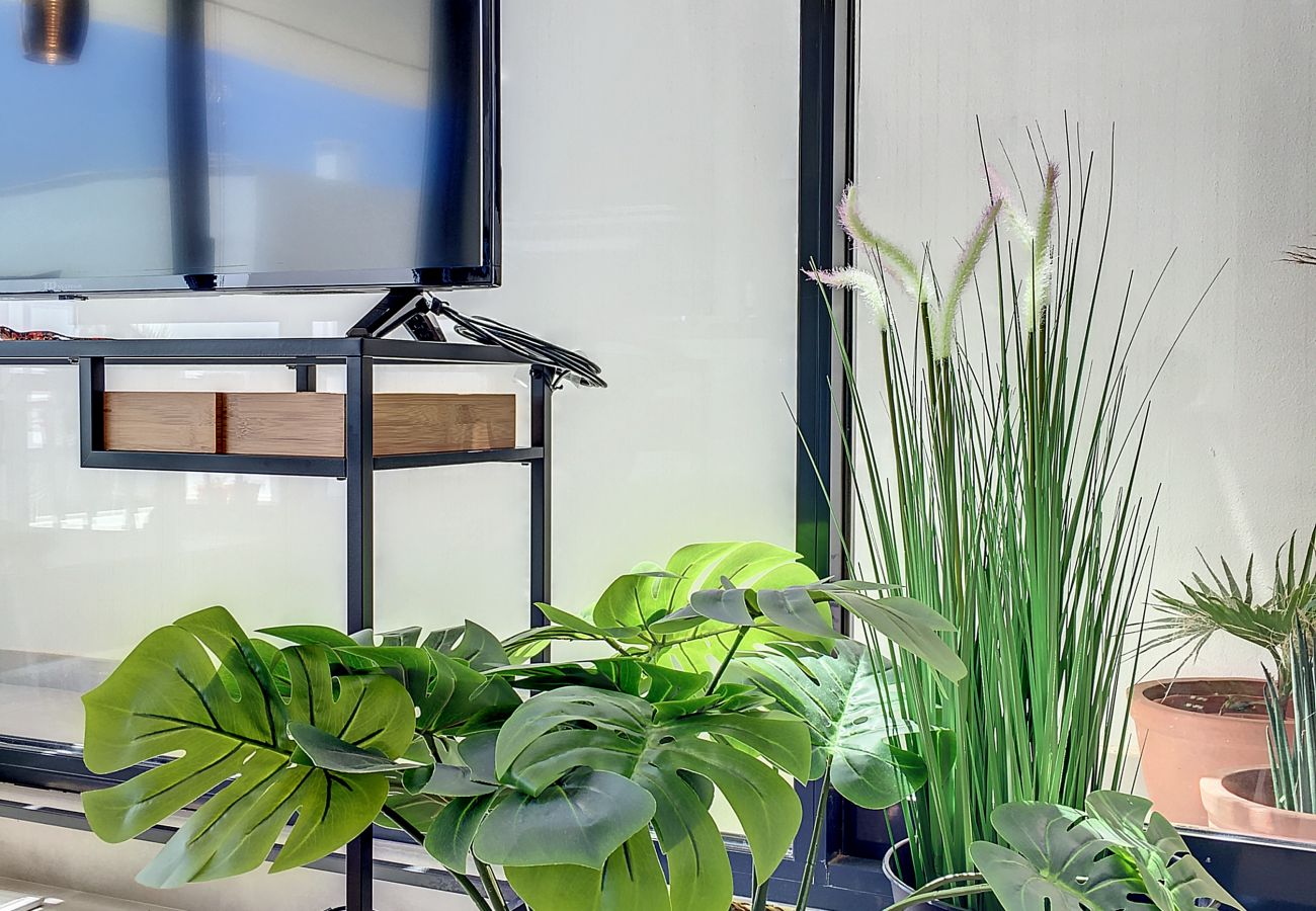Apartamento em Mar de Cristal - Antilia Terrace Strelizia - 7309