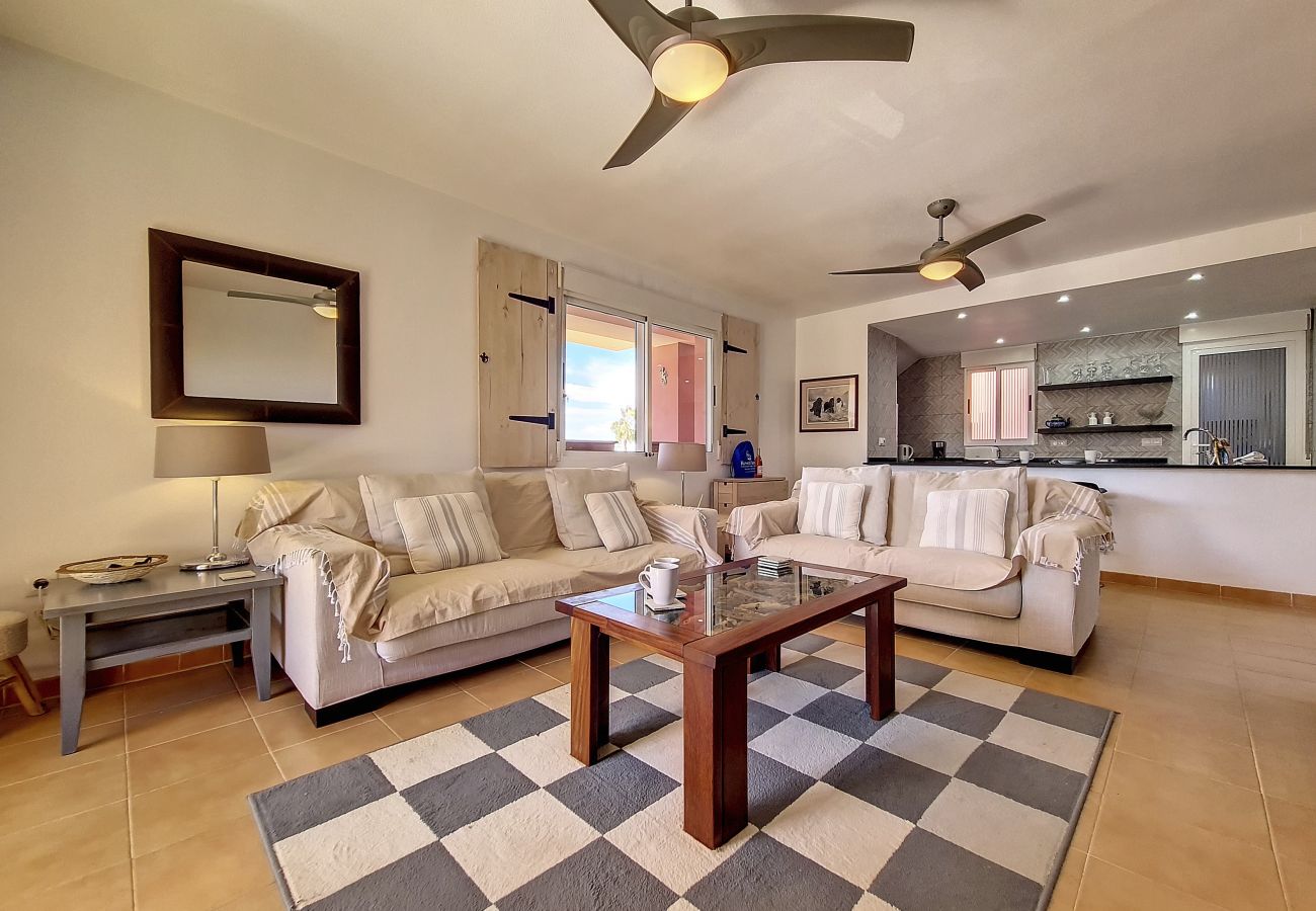 Apartamento em Mar de Cristal - Albatros Playa 2 - 2410