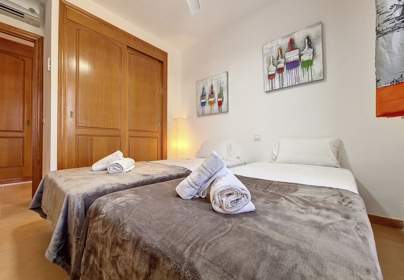 Apartamento em Mar de Cristal - Albatros Playa 2 - 2410