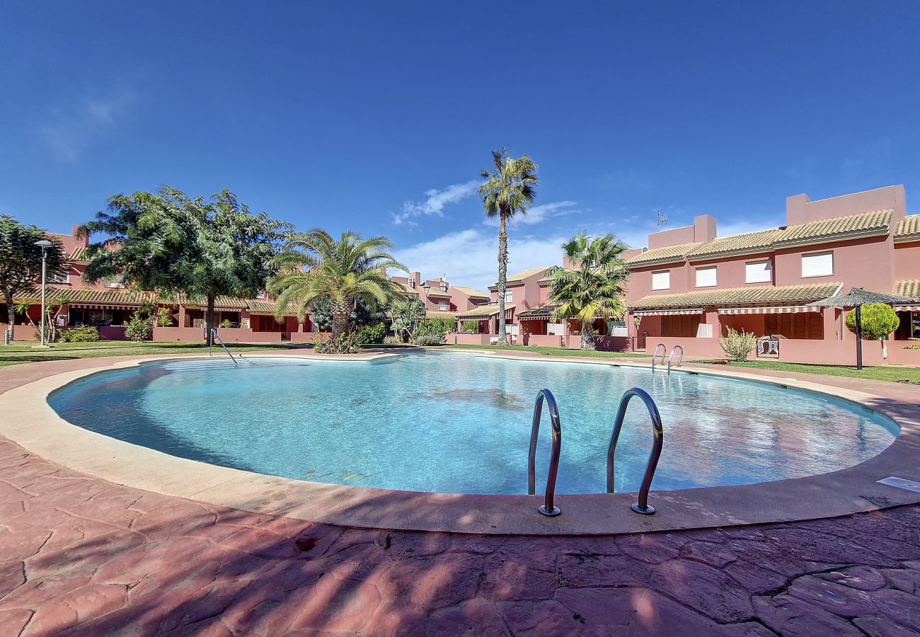 Apartamento em Mar de Cristal - Albatros Playa 2 - 2410