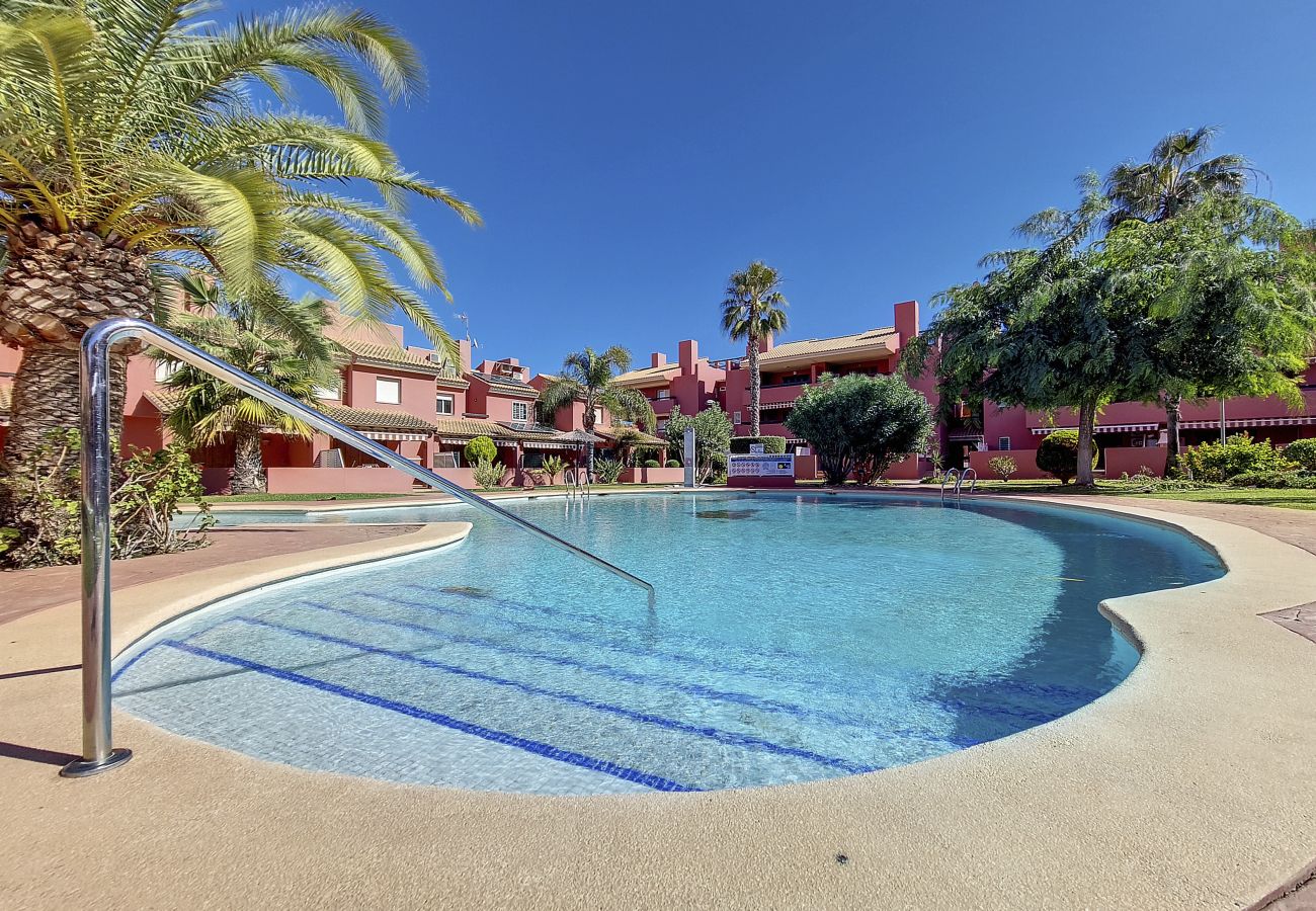 Apartamento em Mar de Cristal - Albatros Playa 2 - 2410