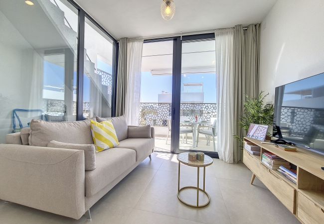 Apartamento em Mar de Cristal - The Gardens Apartment - 0610