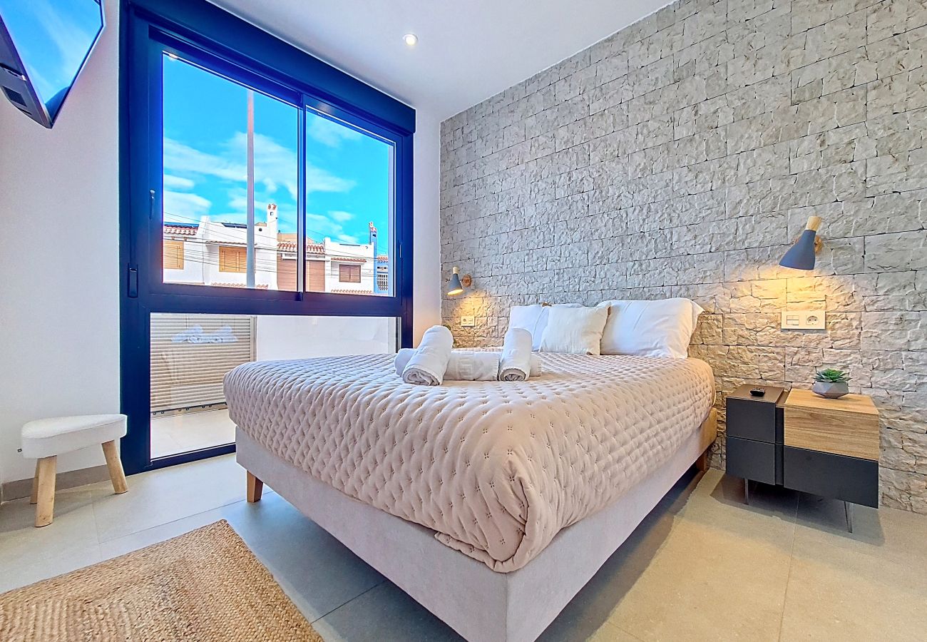 Apartamento em Mar de Cristal - La Llana Beach MDC - 8010