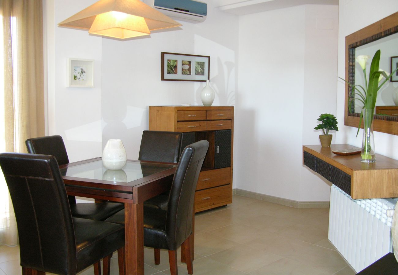 Beautiful and confortable dining room of Hacenda Riquelme apartment