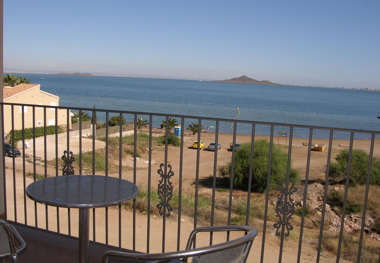 Spacious balcony with beautiful views - Resort Choice