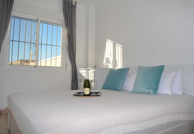 Apartment in Los Nietos - Villa Cristal 2 - 7507 Apartment in Los Nietos - Villa Cristal 2 - 7507