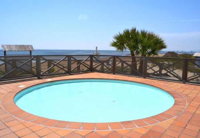 Arenales Comlex having children´s swimming pool - Resort Choice