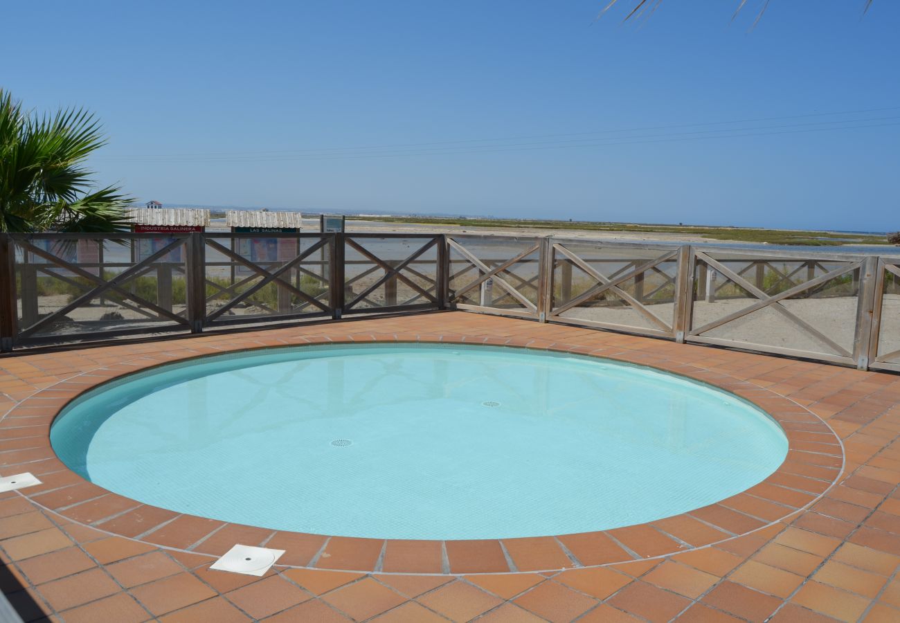 Arenales Comlex having children´s swimming pool  - Resort Choice