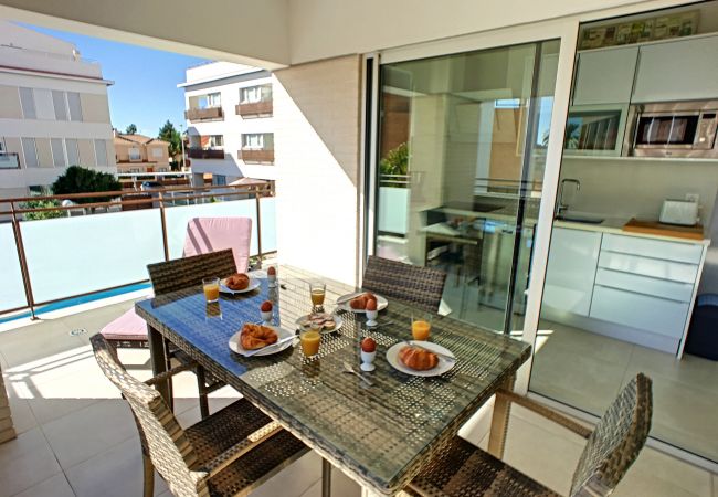 Luxurious apartment with spacious and modern well equipped balcony