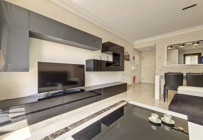 Apartment in Roda - Roda Golf London Apartment - 9209