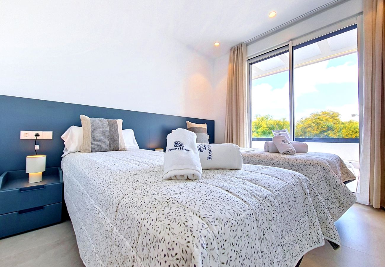 Villa in Torre Pacheco - Santa Rosalia Lake & Life Resort Villa - 9510