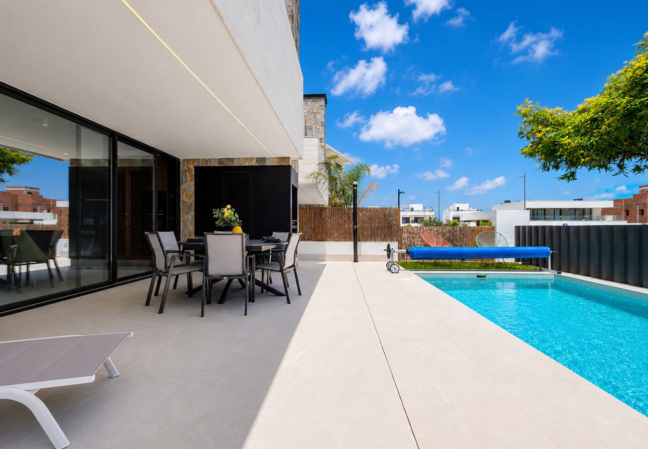 Villa in Torre Pacheco - Santa Rosalia Lake & Life Resort Villa - 9510