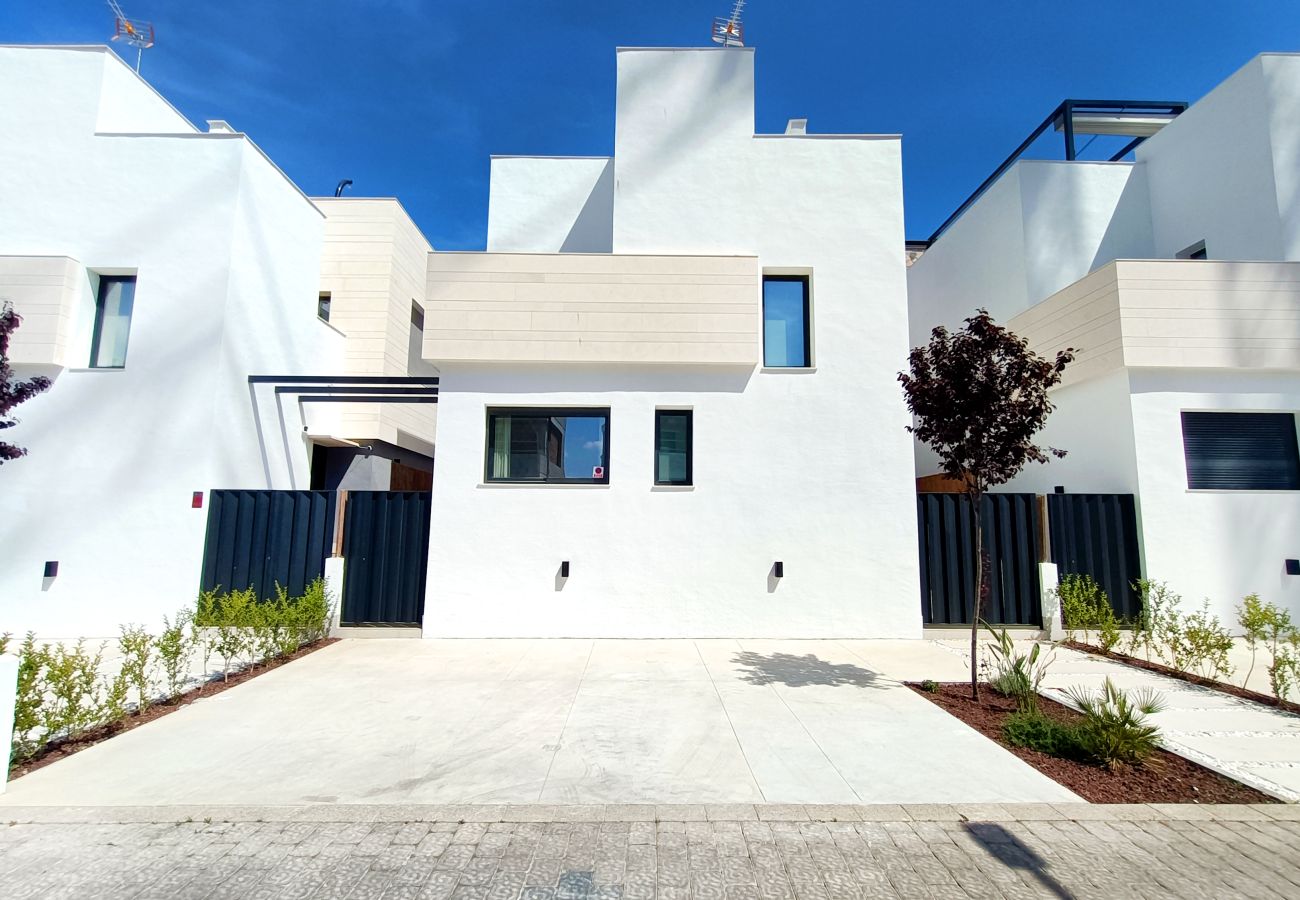 Villa in Torre Pacheco - Santa Rosalia Lake & Life Resort Villa - 9510