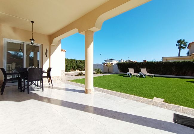 Вилла на Манга де Мар Менор / La Manga del Mar Menor - Veneziola Villa - 6509