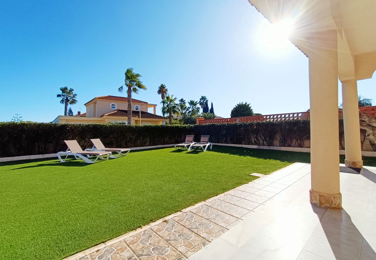 Вилла на Манга де Мар Менор / La Manga del Mar Menor - Veneziola Villa - 6509