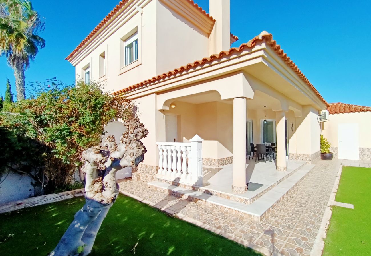 Вилла на Манга де Мар Менор / La Manga del Mar Menor - Veneziola Villa - 6509