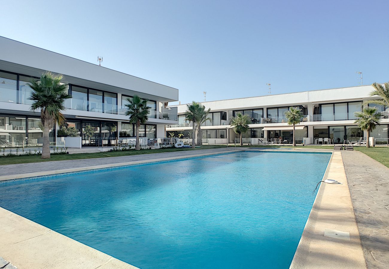 Апартаменты на Mar de Cristal - Antilia Terraces 3 Apartment - 9410