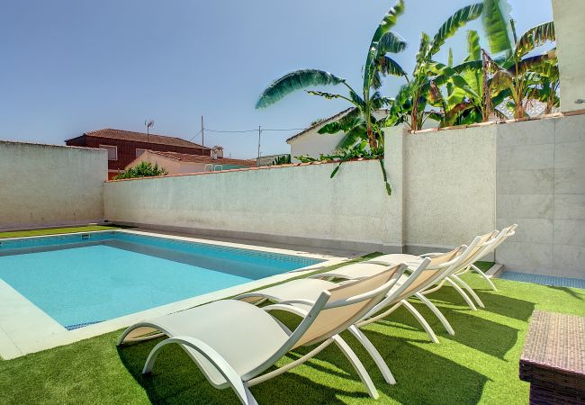 на El Carmoli - Villa with Private Pool - 6409