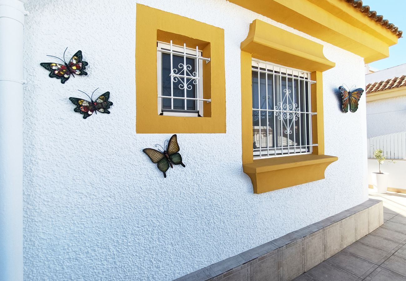 Бунгало на Los Alcazares - Butterfly Bungalow - 9009