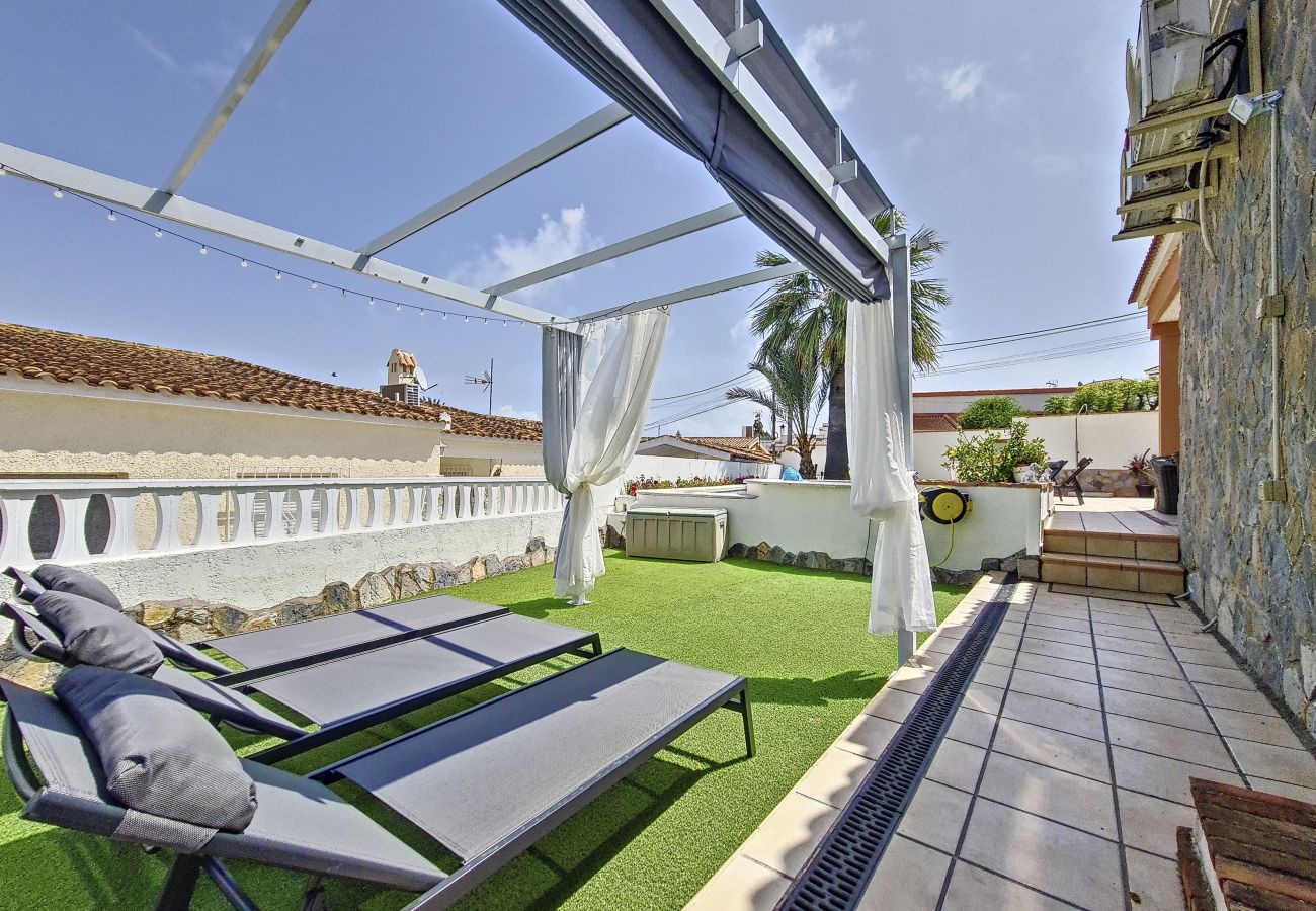 Вилла на El Carmoli - El Carmoli Villa with Private Pool - 9409