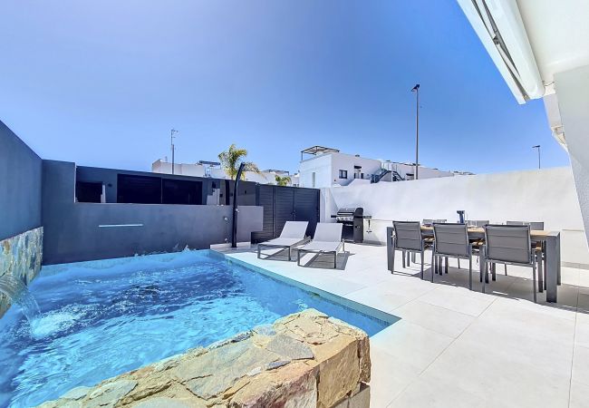 Вилла на Santiago de la Ribera - Casa Kvamme - 3910 Вилла на Santiago de la Ribera - Casa Kvamme - 3910