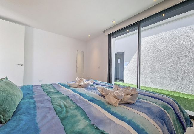 Вилла на El Carmoli - Casa Blanca - 3710 Вилла на El Carmoli - Casa Blanca - 3710