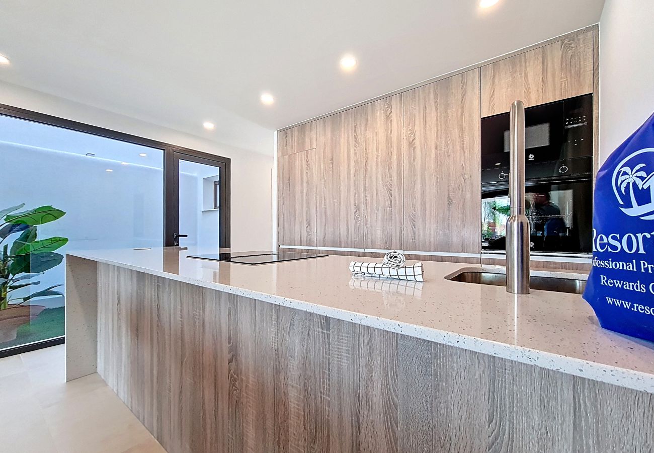 Апартаменты на Los Alcazares - Casa Koral - 7510