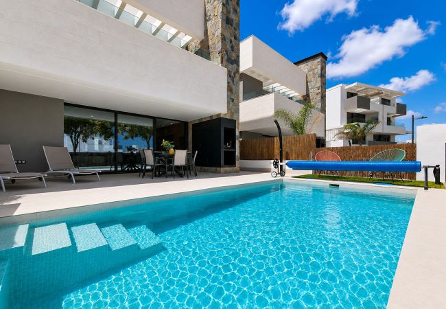 Вилла на Torre Pacheco - Santa Rosalia Lake & Life Resort Villa - 9510